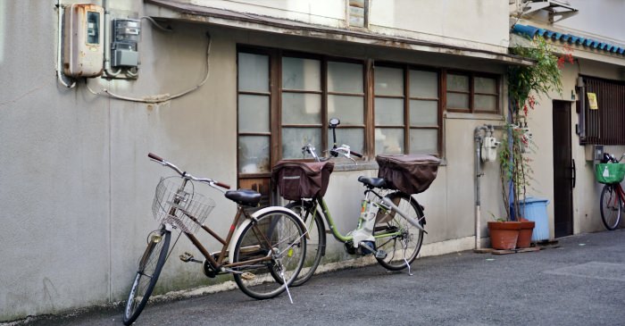 大阪文青景點|中崎町交通、古著二手店、咖啡廳，KAYA cafe好吃蛋包飯
