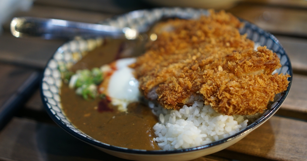 新竹咖哩飯|東門市場Musha Musha木下食堂，來一碗大人系的熟成咖哩