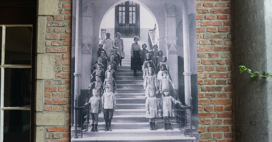 【安特衛普景點】女童孤兒院博物館Maagdenhuis，貧窮者的慈悲處