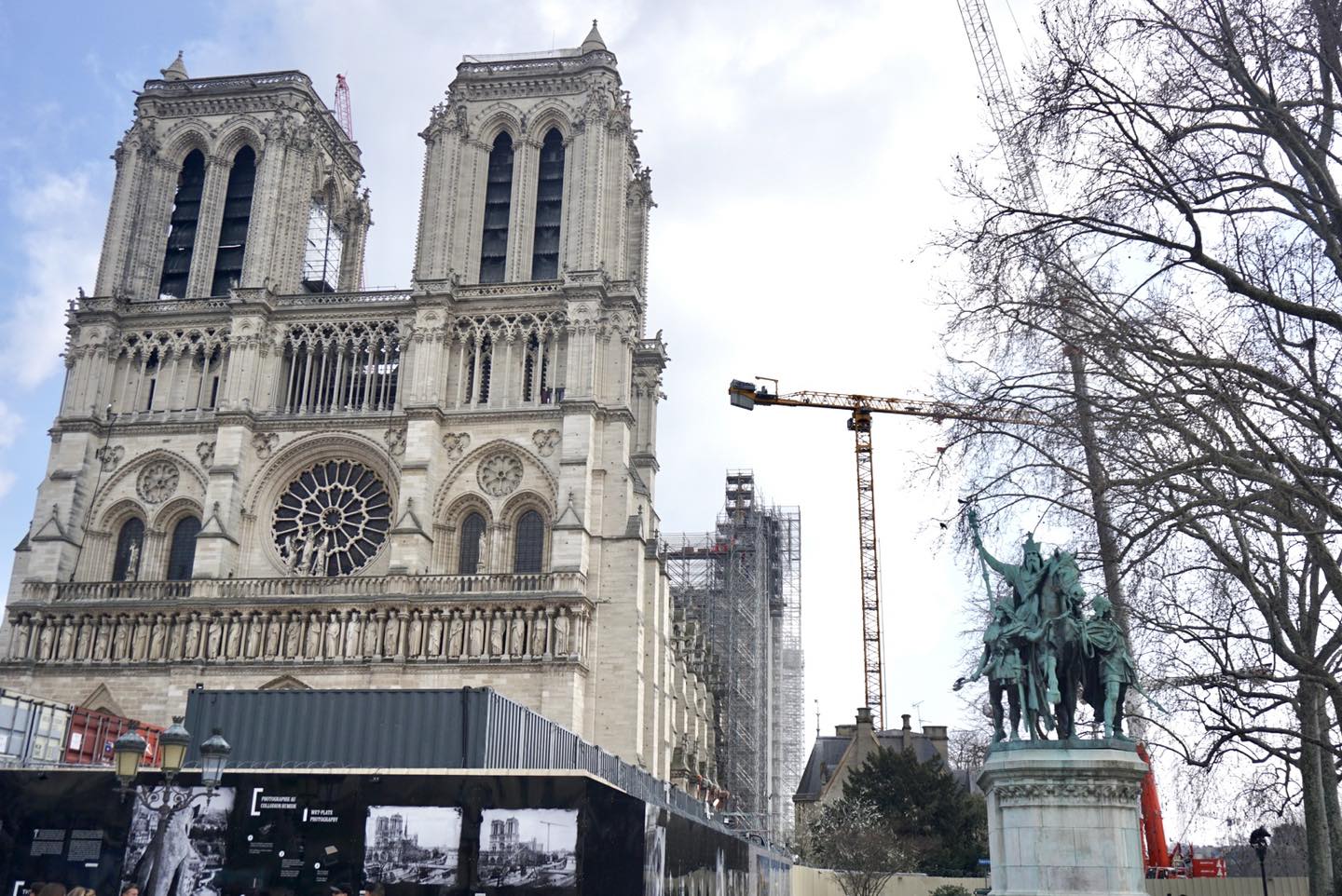 【巴黎聖母院】2024完工開放日期、徒步導覽之旅、考古地穴博物館